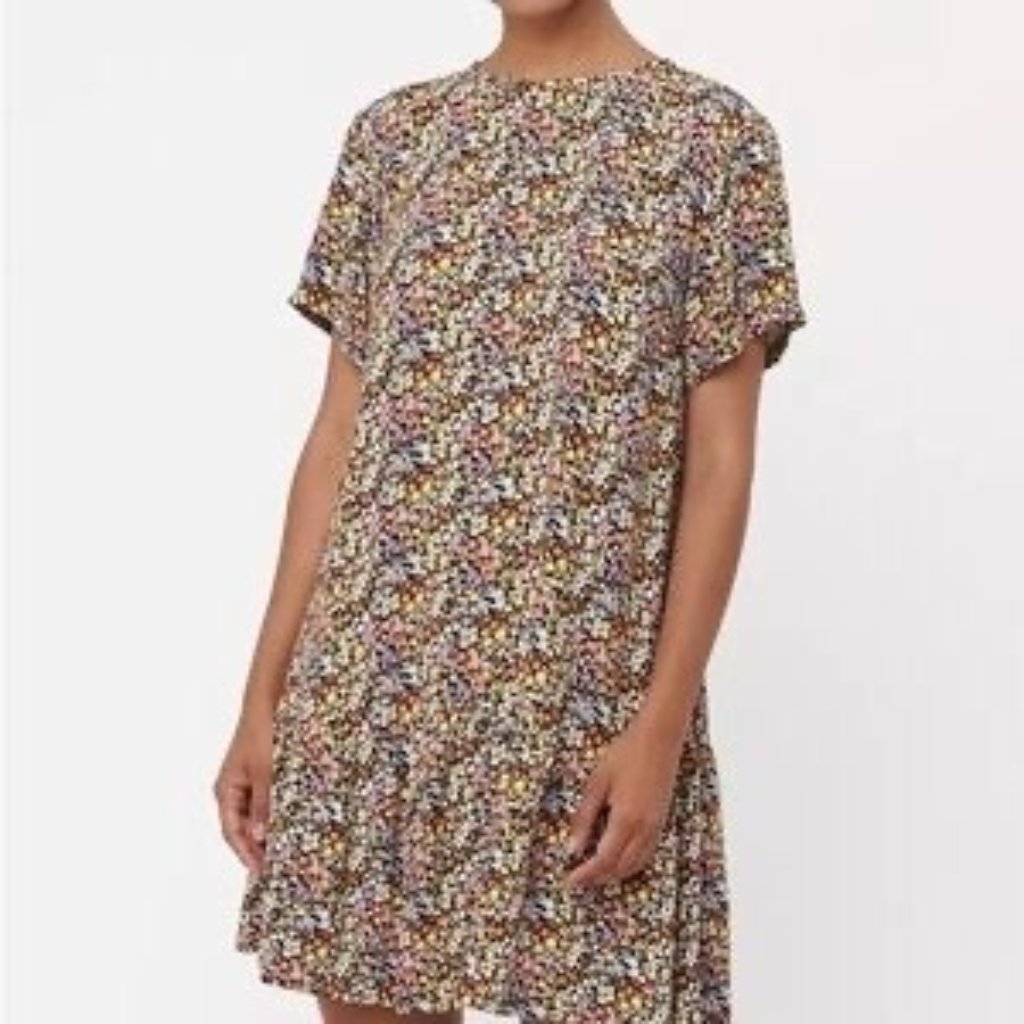 Loft Black Floral Print Short Sleeve Swing Dress With Flutter Hem Size Sp